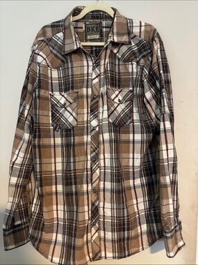 BKE Men's Brown, Cream & Black Plaid Button-Down Shirt